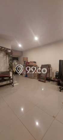 Rumah sewa siap huni 4 Kamar Tidur di Jelambar, Jakarta Barat Rumah sewa siap huni 4 Kamar Tidur di Jelambar, Jakarta Barat