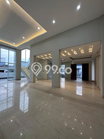 Hunian Elit LB 600m2 Siap Pakai Desain Elegan di Pantai Indah Kapuk, Jakarta Utara Hunian Elit LB 600m2 Siap Pakai Desain Elegan di Pantai Indah Kapuk, Jakarta Utara