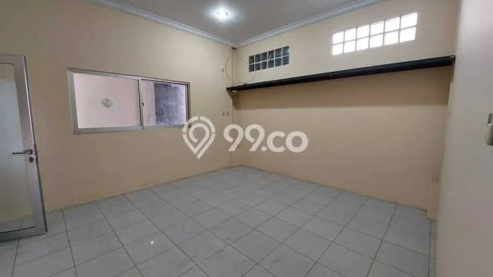 Unit Komersial Disewakan di Jakarta Utara Area Strategis Harga Kompetitif Unit Komersial Disewakan di Jakarta Utara Area Strategis Harga Kompetitif