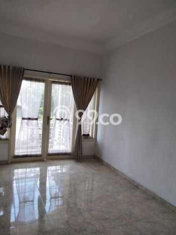 Dijual Rumah 4 Kamar Lokasi Ideal Nyaman dan Strategis di Sidoarjo Dijual Rumah 4 Kamar Lokasi Ideal Nyaman dan Strategis di Sidoarjo