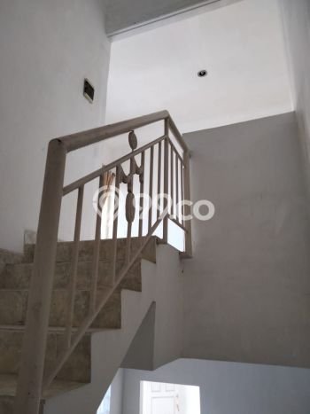 Dijual Rumah 4 Kamar Lokasi Ideal Nyaman dan Strategis di Sidoarjo Dijual Rumah 4 Kamar Lokasi Ideal Nyaman dan Strategis di Sidoarjo