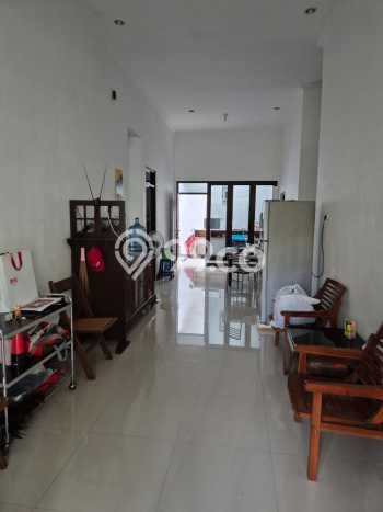 Rumah Modern Cantik 3 Kamar Siap Huni di Sidoarjo Rumah Modern Cantik 3 Kamar Siap Huni di Sidoarjo