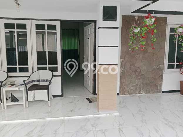 Rumah Strategis Modern Lb 140m2 di Sidoarjo, Sidoarjo Rumah Strategis Modern Lb 140m2 di Sidoarjo, Sidoarjo