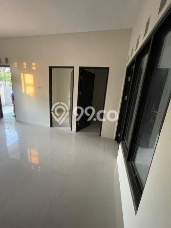 Dijual Cepat Rumah Favorit Siap Huni LB 166m2 di Sidoarjo, Sidoarjo Dijual Cepat Rumah Favorit Siap Huni LB 166m2 di Sidoarjo, Sidoarjo