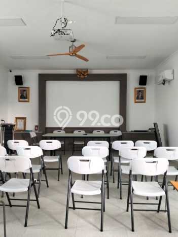 Komersial Bagus Dijual LB 3000m2 Lokasi Strategis Jakarta Selatan Area Cocok untuk Berbisnis Komersial Bagus Dijual LB 3000m2 Lokasi Strategis Jakarta Selatan Area Cocok untuk Berbisnis