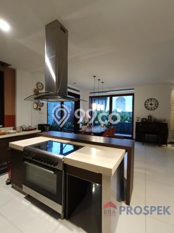 Ready to Use! Premium House LT 470m2 Desain Modern di Permata Buana Ready to Use! Premium House LT 470m2 Desain Modern di Permata Buana