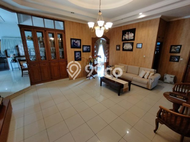 Rumah Luxury Modern Tanpa Renovasi di Turangga Bandung Rumah Luxury Modern Tanpa Renovasi di Turangga Bandung