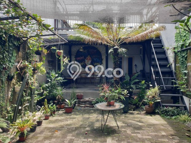 Jual Rumah Bagus Siap Huni LB 170m2 di Antapani, Bandung Jual Rumah Bagus Siap Huni LB 170m2 di Antapani, Bandung