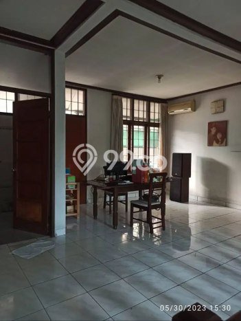 For Sale! Luxury House LT 463m2 Desain Elegan di Bandung Kota For Sale! Luxury House LT 463m2 Desain Elegan di Bandung Kota