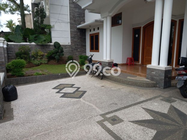 Rumah Elit LB 400m2 Siap Pakai Desain Elegan di mekar wangi, Bandung Rumah Elit LB 400m2 Siap Pakai Desain Elegan di mekar wangi, Bandung