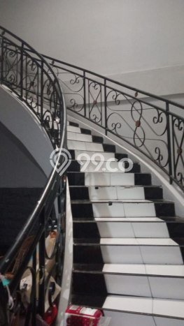 Dijual Cepat Rumah Bagus Siap Huni LB 244m2 di Antapani, Bandung Dijual Cepat Rumah Bagus Siap Huni LB 244m2 di Antapani, Bandung