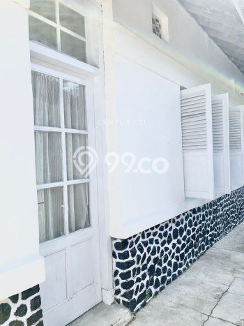 Rumah Mewah LB 120m2 Siap Pakai Desain Elegan di Riau, Bandung Rumah Mewah LB 120m2 Siap Pakai Desain Elegan di Riau, Bandung
