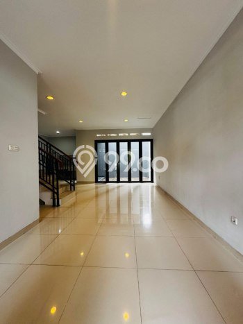 Jual Rumah Bagus Siap Huni LB 150m2 di Bojongsoang, Bandung Jual Rumah Bagus Siap Huni LB 150m2 di Bojongsoang, Bandung