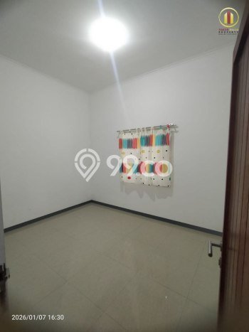 Dijual Hunian Rumah Terawat 2 Kamar di Buah Batu, Bandung Dijual Hunian Rumah Terawat 2 Kamar di Buah Batu, Bandung