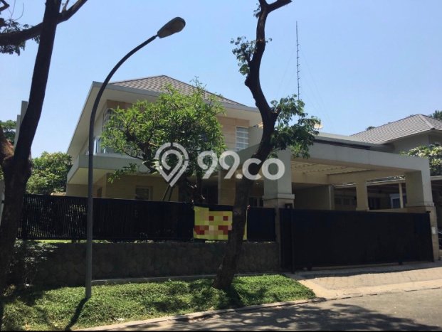 Jual Rumah Mewah Elegan Dengan View Cantik di Citraland, Surabaya Jual Rumah Mewah Elegan Dengan View Cantik di Citraland, Surabaya