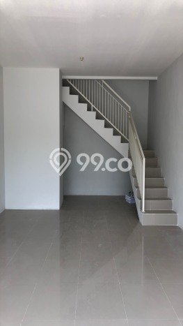 Ruko Komersial Dijual di Tarik Sidoarjo LT 40m2 & LB 100m2 Ruko Komersial Dijual di Tarik Sidoarjo LT 40m2 & LB 100m2