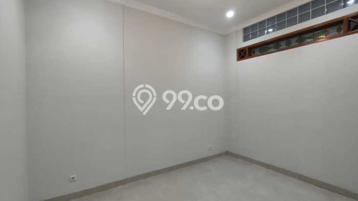 Dijual Rumah Premium dengan Fasilitas Sekitar Lengkap di Batununggal, Bandung Dijual Rumah Premium dengan Fasilitas Sekitar Lengkap di Batununggal, Bandung