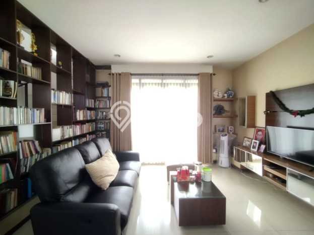 Disewakan! Rumah 3 Kamar Tidur &
3 Kamar Mandi di Mekar Wangi, Bandung Disewakan! Rumah 3 Kamar Tidur &
3 Kamar Mandi di Mekar Wangi, Bandung