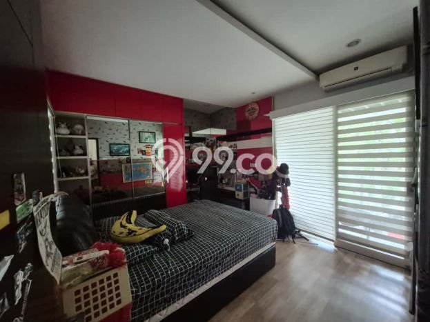 Dijual Rumah Luas Elegan Dengan View Cantik di Kota Baru Parahyangan, Bandung Dijual Rumah Luas Elegan Dengan View Cantik di Kota Baru Parahyangan, Bandung