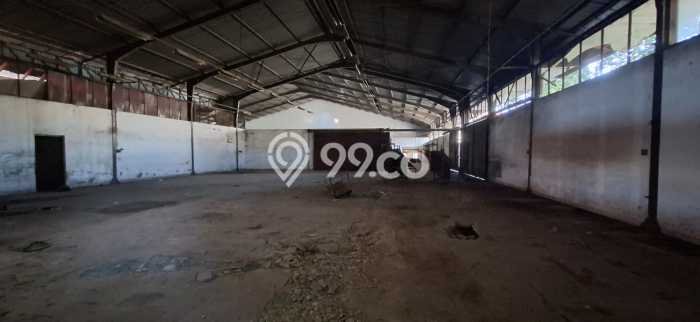 Gudang Dijual di Andir LT 5002m2, LB 2300m2 untuk Investasi Gudang Dijual di Andir LT 5002m2, LB 2300m2 untuk Investasi