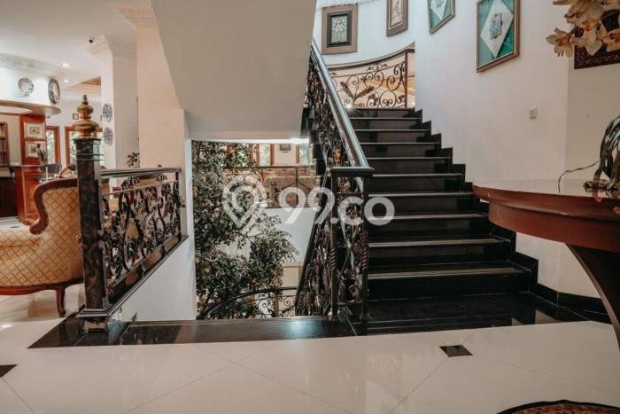 PELUANG INVESTASI! Vila di , Luas 1108m2m², Hasil Menjanjikan PELUANG INVESTASI! Vila di , Luas 1108m2m², Hasil Menjanjikan