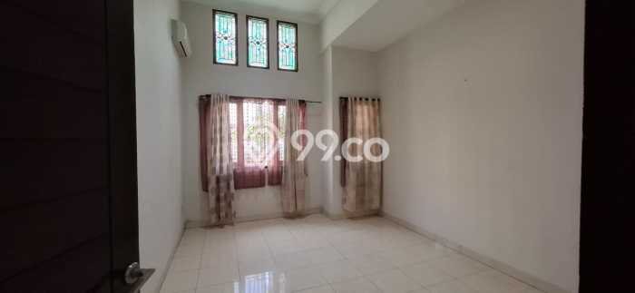 Jarang Ada! Rumah Kontrakan 3 Kamar Nyaman Siap Huni Taman Kopo Indah Jarang Ada! Rumah Kontrakan 3 Kamar Nyaman Siap Huni Taman Kopo Indah