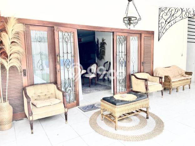 Rumah Mewah LB 700m2 Siap Huni Desain Elegan di Pejaten, Jakarta Selatan Rumah Mewah LB 700m2 Siap Huni Desain Elegan di Pejaten, Jakarta Selatan