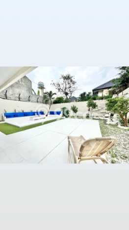 Rumah Mewah LB 700m2 Siap Huni Desain Elegan di Pejaten, Jakarta Selatan Rumah Mewah LB 700m2 Siap Huni Desain Elegan di Pejaten, Jakarta Selatan