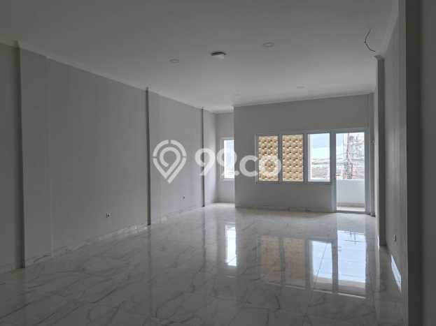 FOR RENT! Ruko di Rawa Buaya Cocok untuk Bisnis 300m2 FOR RENT! Ruko di Rawa Buaya Cocok untuk Bisnis 300m2