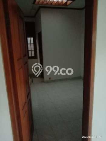 Ready to Use! Luxury House LT 718m2 Desain Modern di Cipete Ready to Use! Luxury House LT 718m2 Desain Modern di Cipete