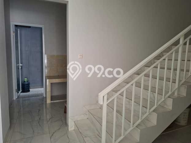 FOR RENT! Ruko di Rawa Buaya Cocok untuk Bisnis 300m2 FOR RENT! Ruko di Rawa Buaya Cocok untuk Bisnis 300m2