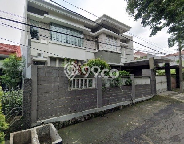 Rumah Akses Mudah di Darmo permai, Surabaya, Luas 396m2m² LB 396m2m² Rumah Akses Mudah di Darmo permai, Surabaya, Luas 396m2m² LB 396m2m²