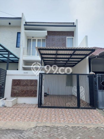 HOT DEAL! Rumah Premium area Mulyosari, Surabaya, Luas 102m2m² LB 156m2m² HOT DEAL! Rumah Premium area Mulyosari, Surabaya, Luas 102m2m² LB 156m2m²