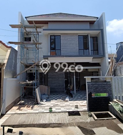 BEST OFFER! Rumah Nyaman area Sukolilo, Luas 135m2m² LB 190m2m² BEST OFFER! Rumah Nyaman area Sukolilo, Luas 135m2m² LB 190m2m²