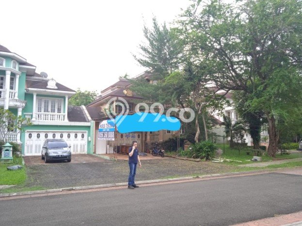 Rumah LT 510m² / LB 294m² di Kawasan Serpong, Tangerang Selatan Rumah LT 510m² / LB 294m² di Kawasan Serpong, Tangerang Selatan