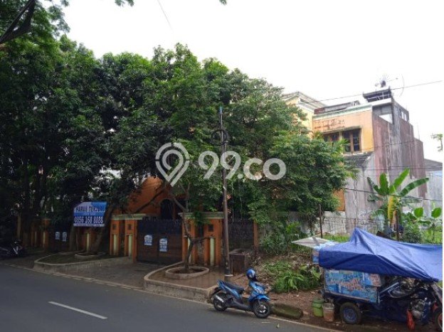 Rumah Harga Terjangkau 6 KT di Kebayoran Lama, Jakarta Selatan Rumah Harga Terjangkau 6 KT di Kebayoran Lama, Jakarta Selatan