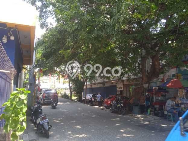 Ruko Dijual di Jakarta Barat LT 98m2 & LB 180m2 Lokasi Terbaik! Ruko Dijual di Jakarta Barat LT 98m2 & LB 180m2 Lokasi Terbaik!
