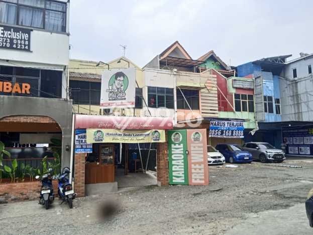 Area Ramai! Ruko Dijual di Ciputat Timur untuk Bisnis Luas Bangunan 345m2 Area Ramai! Ruko Dijual di Ciputat Timur untuk Bisnis Luas Bangunan 345m2