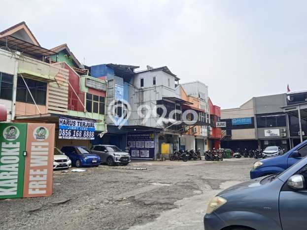 Area Ramai! Ruko Dijual di Ciputat Timur untuk Bisnis Luas Bangunan 345m2 Area Ramai! Ruko Dijual di Ciputat Timur untuk Bisnis Luas Bangunan 345m2