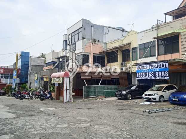 Area Ramai! Ruko Dijual di Ciputat Timur untuk Bisnis Luas Bangunan 345m2 Area Ramai! Ruko Dijual di Ciputat Timur untuk Bisnis Luas Bangunan 345m2