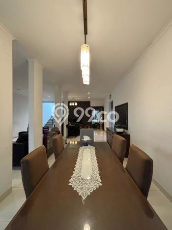 For Sale! Luxury House LT 242m2 Desain Modern di Veteran For Sale! Luxury House LT 242m2 Desain Modern di Veteran