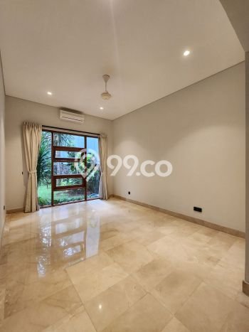 Rumah Elit LB 480m2 Siap Pakai Desain Elegan di Kemang, Jakarta Selatan Rumah Elit LB 480m2 Siap Pakai Desain Elegan di Kemang, Jakarta Selatan