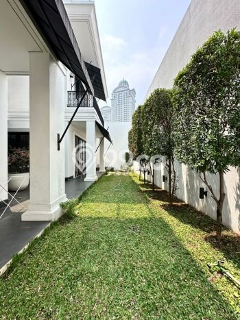 Rumah EXCLUSIVE area Permata Hijau, Jakarta Selatan, LT 789m² LB 1200m² KESEMPATAN TERBATAS! Rumah EXCLUSIVE area Permata Hijau, Jakarta Selatan, LT 789m² LB 1200m² KESEMPATAN TERBATAS!