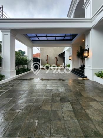Siap Huni Hunian Elit 5 Kamar di Kebayoran Lama Dekat ke Mana Pun Siap Huni Hunian Elit 5 Kamar di Kebayoran Lama Dekat ke Mana Pun