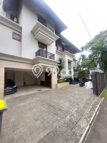 Hunian Impian Modern! Rumah Mewah area Cipete, Jakarta Selatan, Luas 465m² Bangunan 500m² Hunian Impian Modern! Rumah Mewah area Cipete, Jakarta Selatan, Luas 465m² Bangunan 500m²