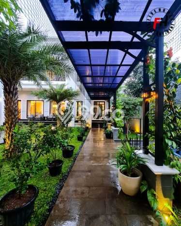 Jual Segera Rumah Siap Huni di Kawasan Cilandak, Jakarta Selatan Jual Segera Rumah Siap Huni di Kawasan Cilandak, Jakarta Selatan