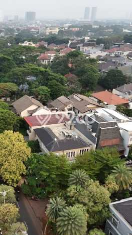 Rumah Strategis area Pondok Indah, Jakarta Selatan, Luas 548m² LB 890m² - HARGA NEGO! Rumah Strategis area Pondok Indah, Jakarta Selatan, Luas 548m² LB 890m² - HARGA NEGO!