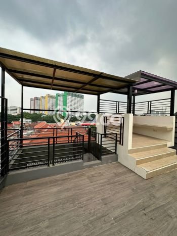 Hunian Eksklusif Siap Huni LT 378m2 di Menteng, Jakarta Pusat Hunian Eksklusif Siap Huni LT 378m2 di Menteng, Jakarta Pusat