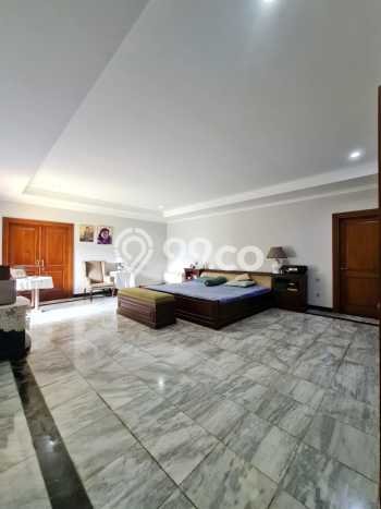 Rumah area Cilandak, 3 KM, Konsep Minimalis, Luas 839m² Bangunan 394m² Rumah area Cilandak, 3 KM, Konsep Minimalis, Luas 839m² Bangunan 394m²