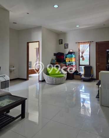 Ready to Use! Luxury House LT 185m2 Desain Modern di Bintaro Ready to Use! Luxury House LT 185m2 Desain Modern di Bintaro